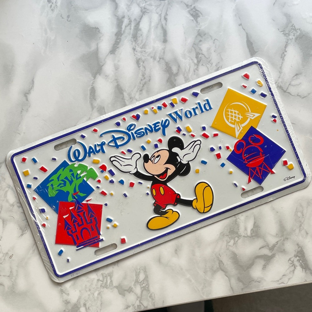 Walt Disney World Metal License Plate Vintage 1999 Sealed but see photos